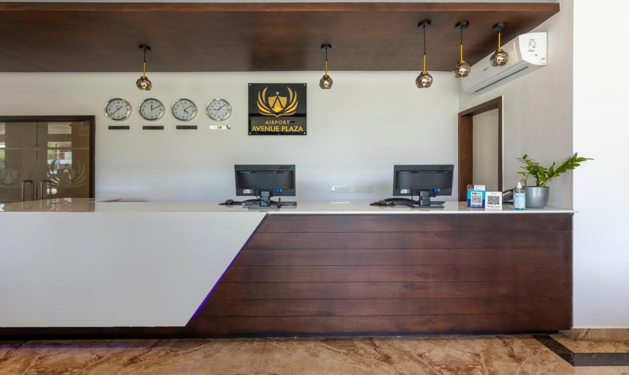 Treebo Trend Airport Avenue Plaza Cochin Airport Hotel Kochi Kültér fotó