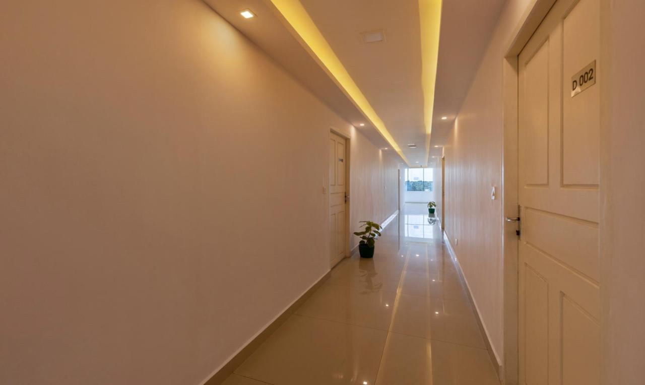 Treebo Trend Airport Avenue Plaza Cochin Airport Hotel Kochi Kültér fotó